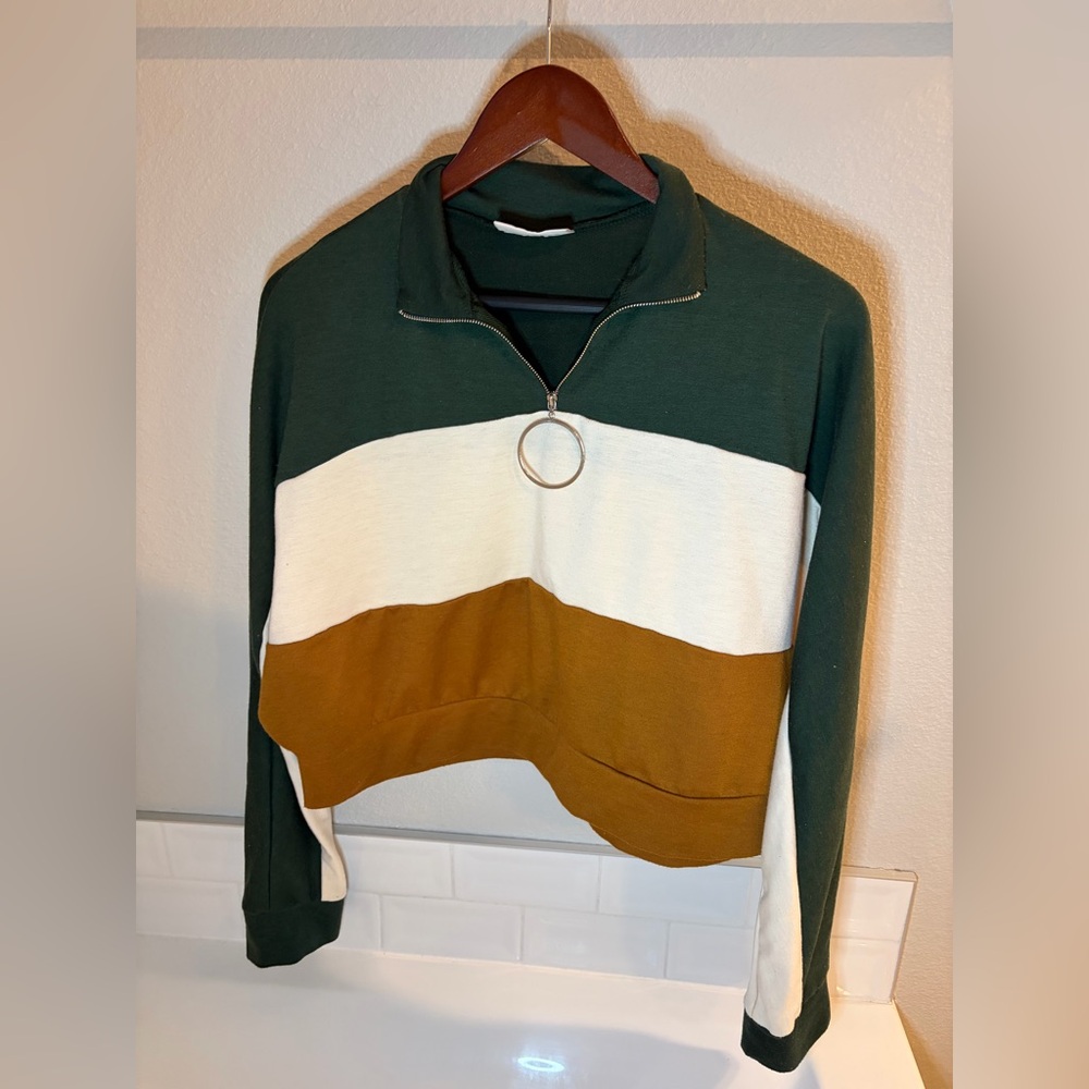 Green and White Colorblock Zip-Up Sweatshirt